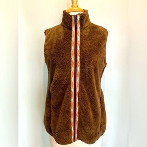 Orvis fleece Aztec detail zip up pocketed vest size Medium